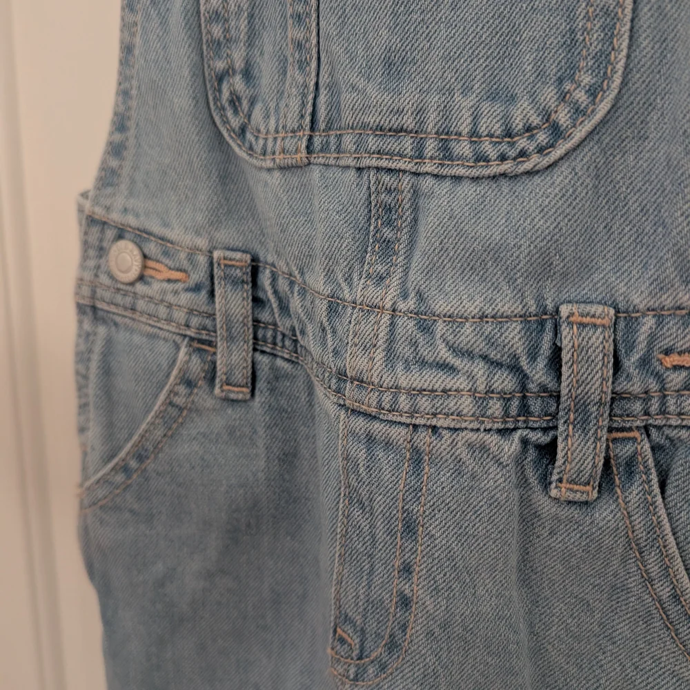 $ Old Navy Light Wash Denim‎ Overall Dress